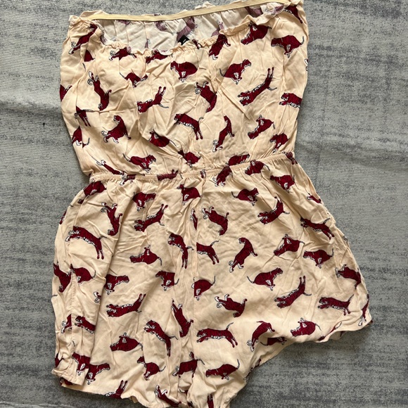 Romper - Picture 3 of 3